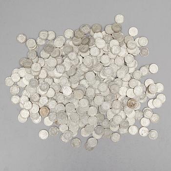 SAMLING SILVERMYNT, enkronor, Gustaf V, 1910-1941. Vikt ca 3000 gram.