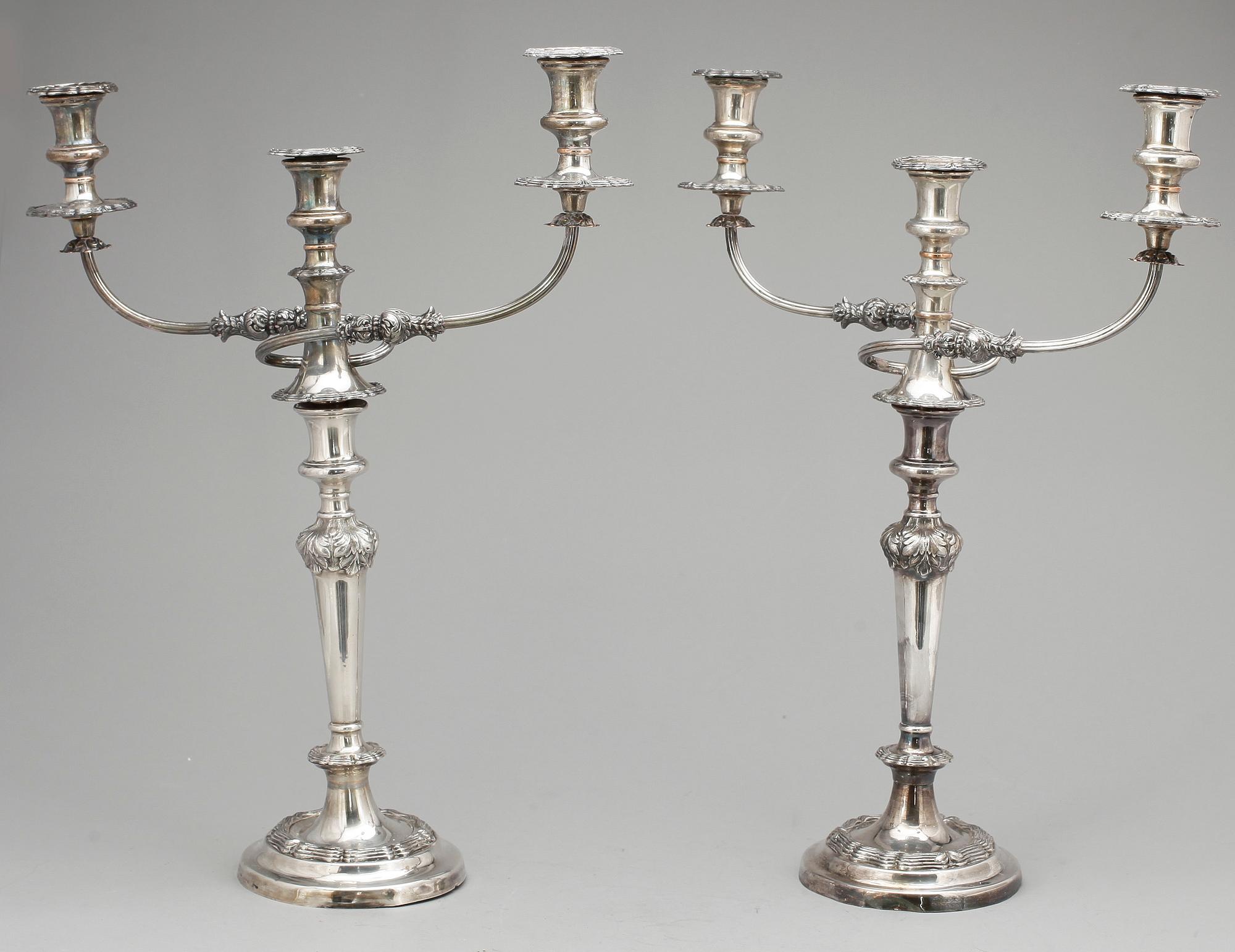 KANDELABRAR, ett par, nysilver, 1900-tal.