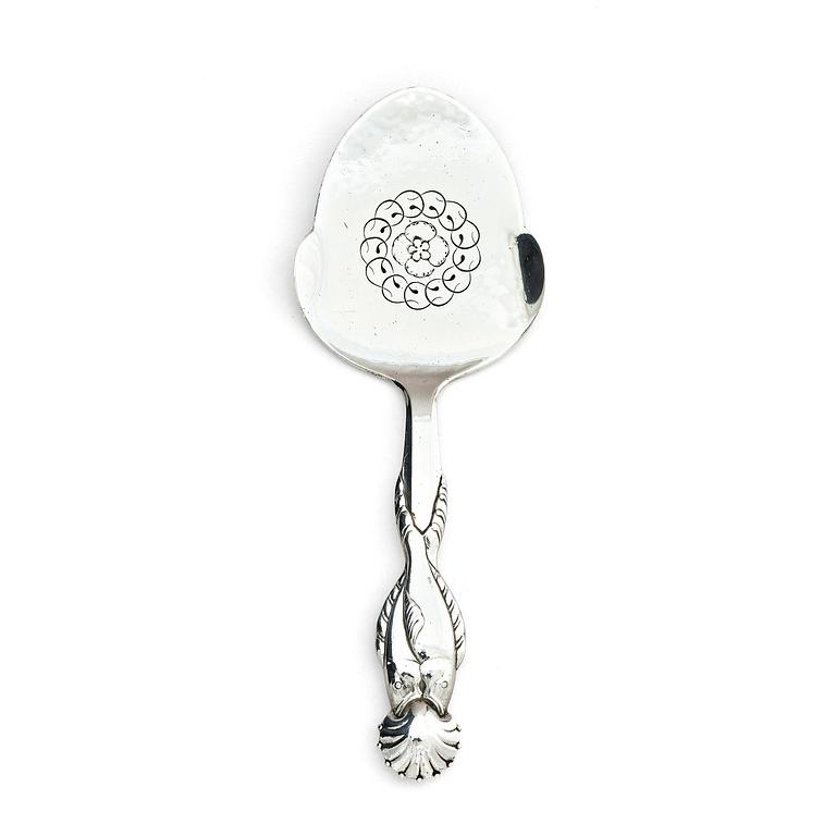 Georg Jensen, a sterling silver fish server, design no 55, Copenhagen 1919-1927.