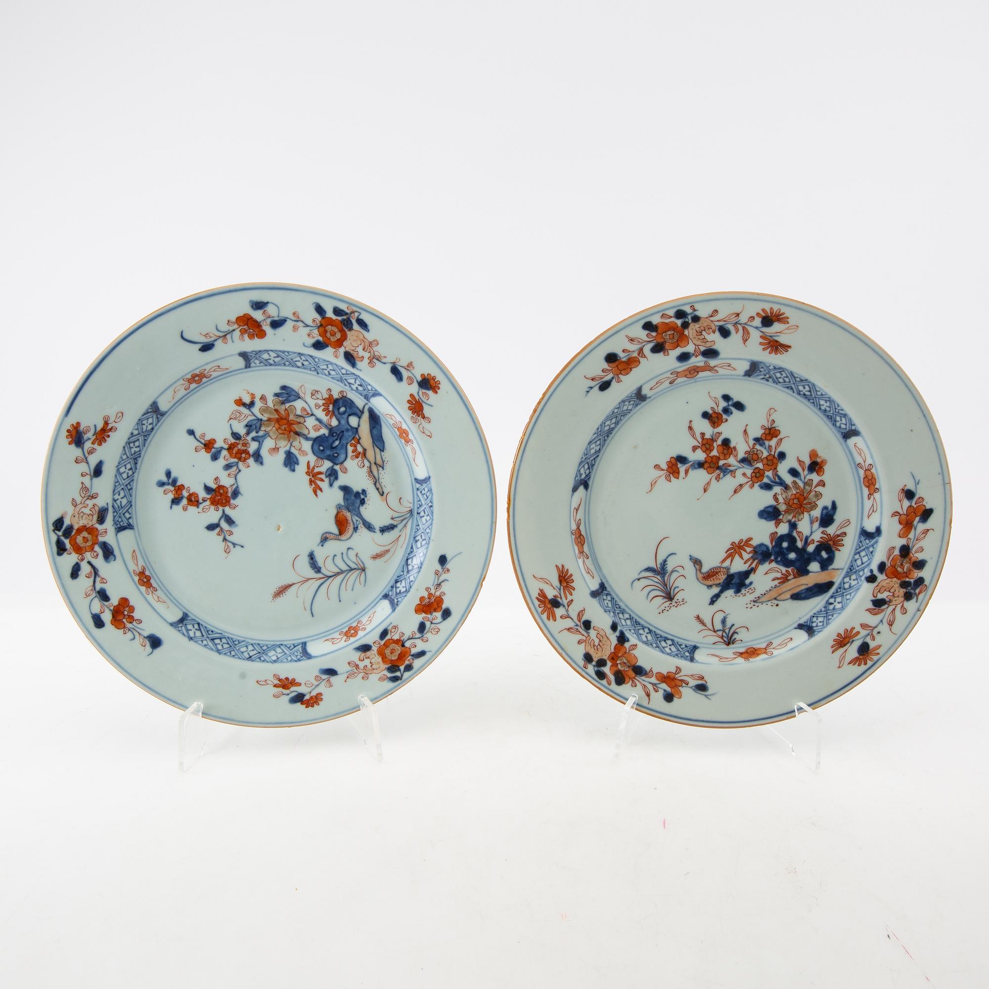 A group lot of six Chinese Export dishes, Qing dynasty, 18th century.