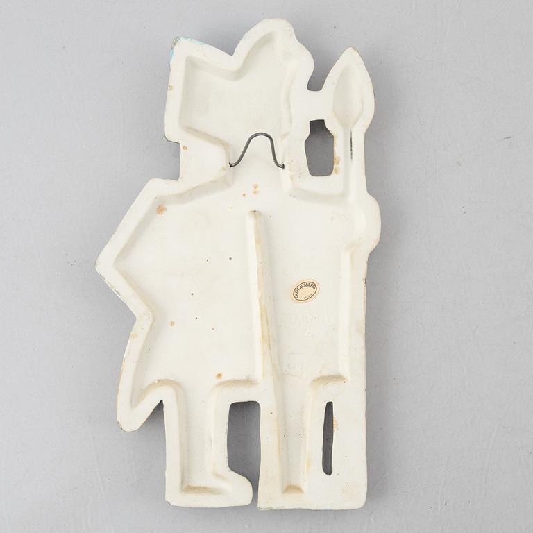 Lisa Larson, väggreliefer, 4 st, stengods, ur serien "Drabant", Gustavsberg.