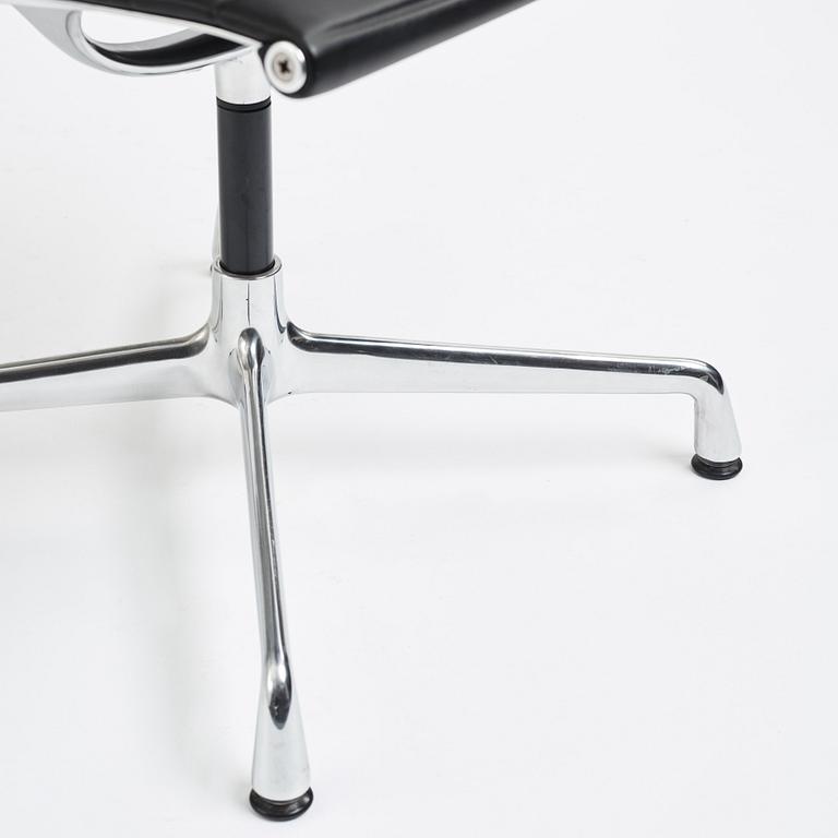 Charles & Ray Eames, a set of six chairs model "EA101", Vitra, 2018.