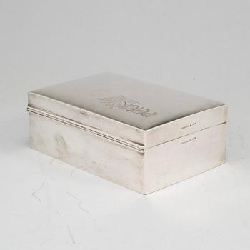 CG HALLBERG, a silver cigarr box, Stockholm, 1907.