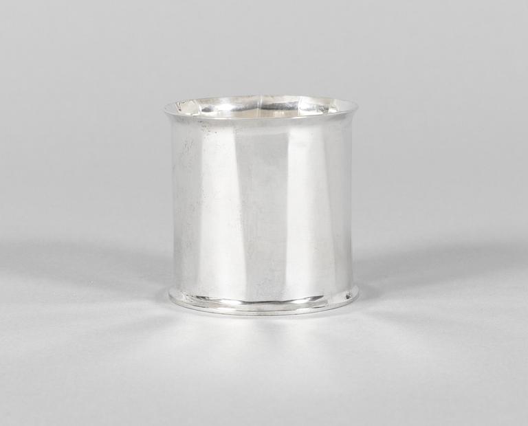 A Bengt Liljendahl silver beaker, Stockholm 1973.