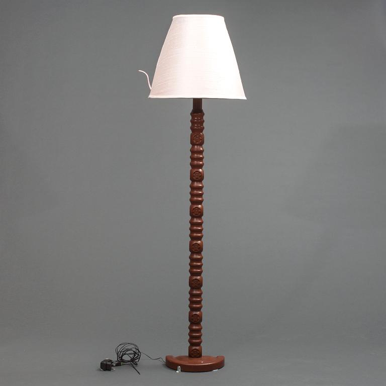 GOLVLAMPA MED MUS, NK 2013, JoAnn Tan Studio.