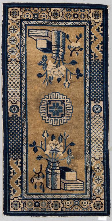 MATTA, semiantik Baotou, Kina, ca 133 x 68 cm.