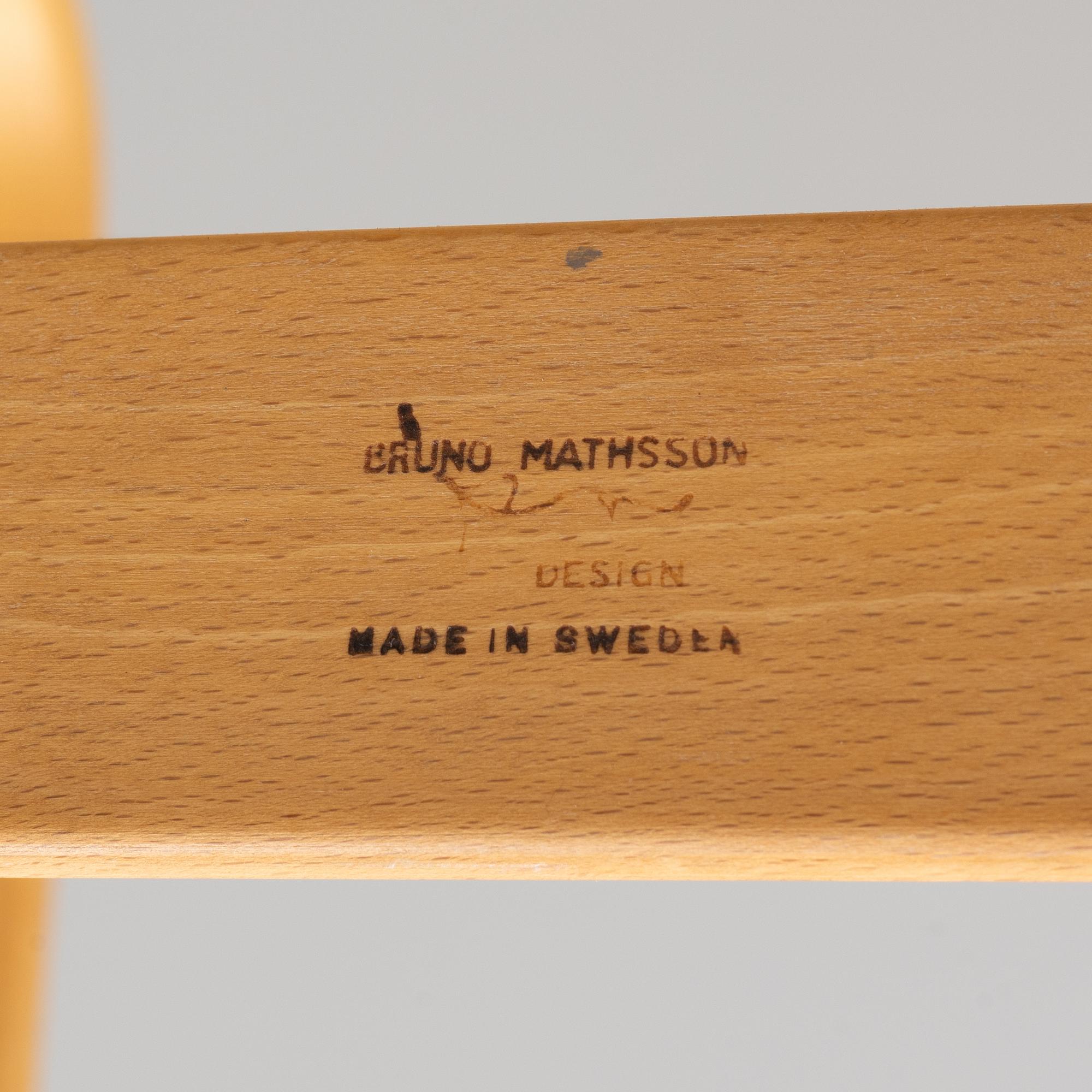 Bruno Mathsson, An 'Eva high' armchair, Firma Karl Mathsson, Värnamo, 1972.