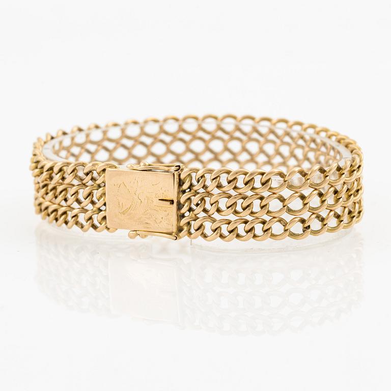 Armband, 18K guld, treradigt.