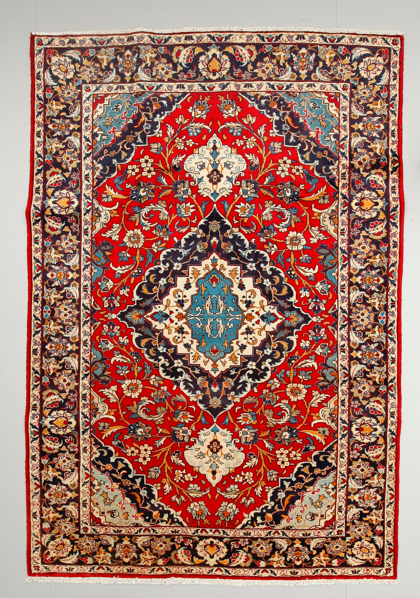 MATTA, Nadjafabad, ca 292 x 198 cm.