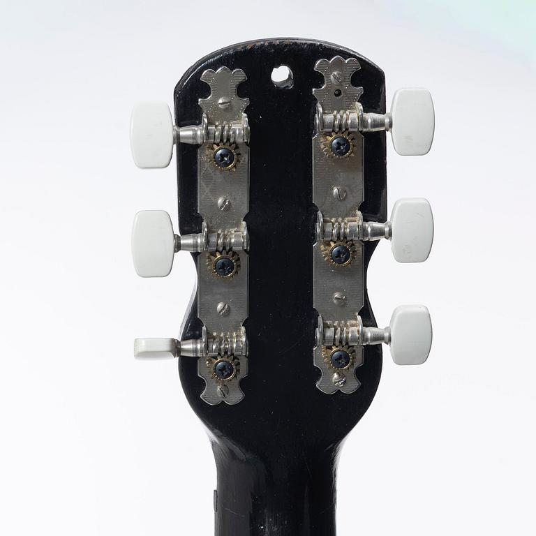 Bernhard Enzensperger, acoustic guitar, "No 73", 1836, Austria.