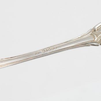 CG Hallberg, cutlery set, silver, 40 pieces, model "Olga", Stockholm, 1931-1941.