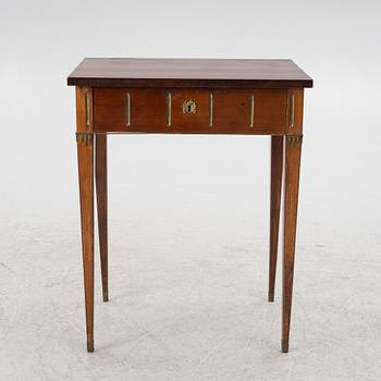 Sybord, sengustaviansk stil, omkring år 1900.