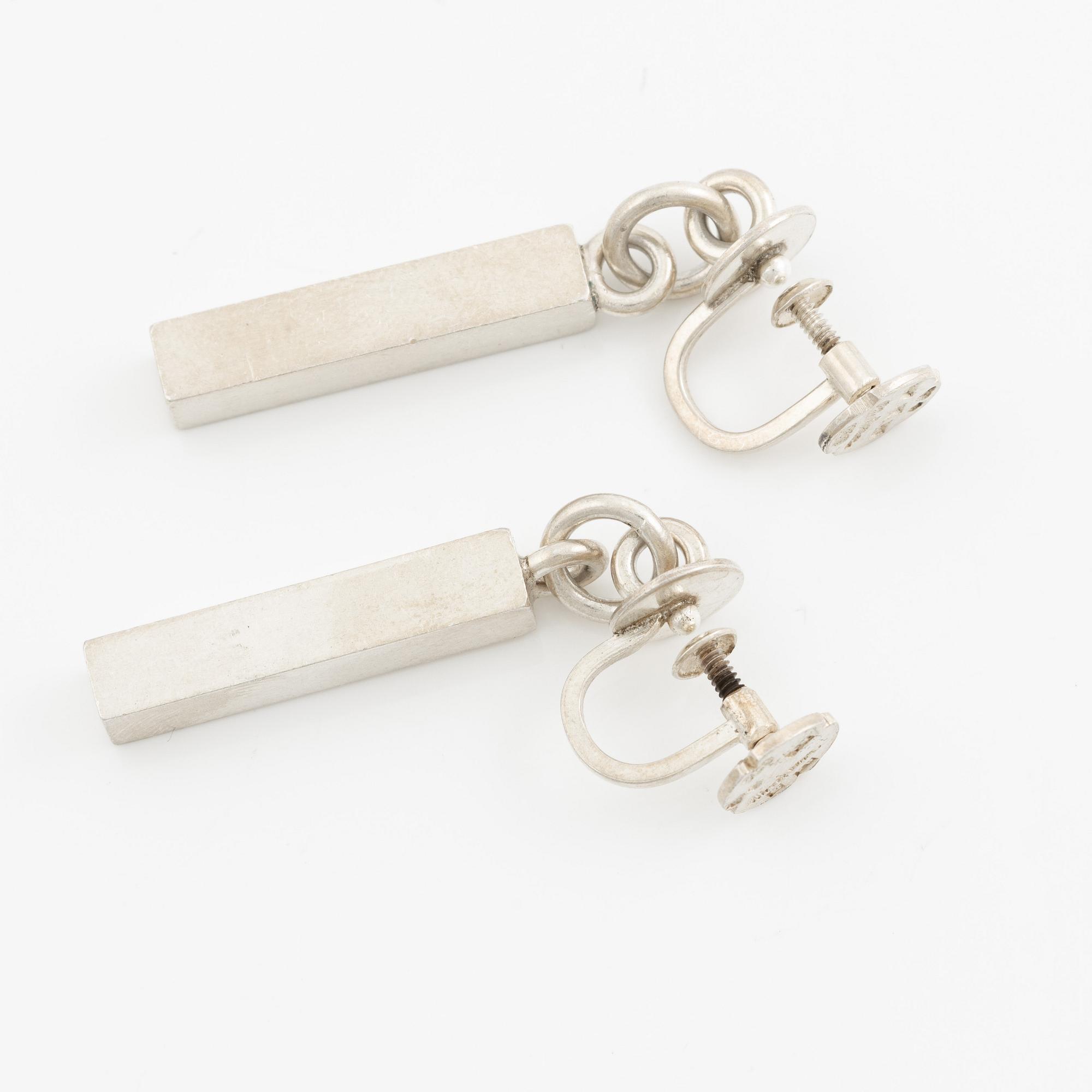 Wiwen Nilsson, örhängen, ett par, silver.