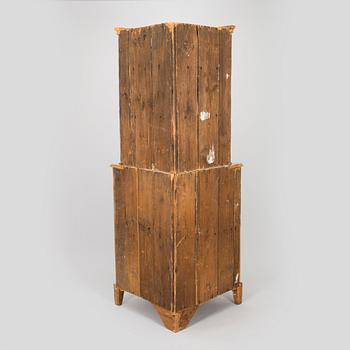A Swedish Gustavian corner cabinet, circa 1800.