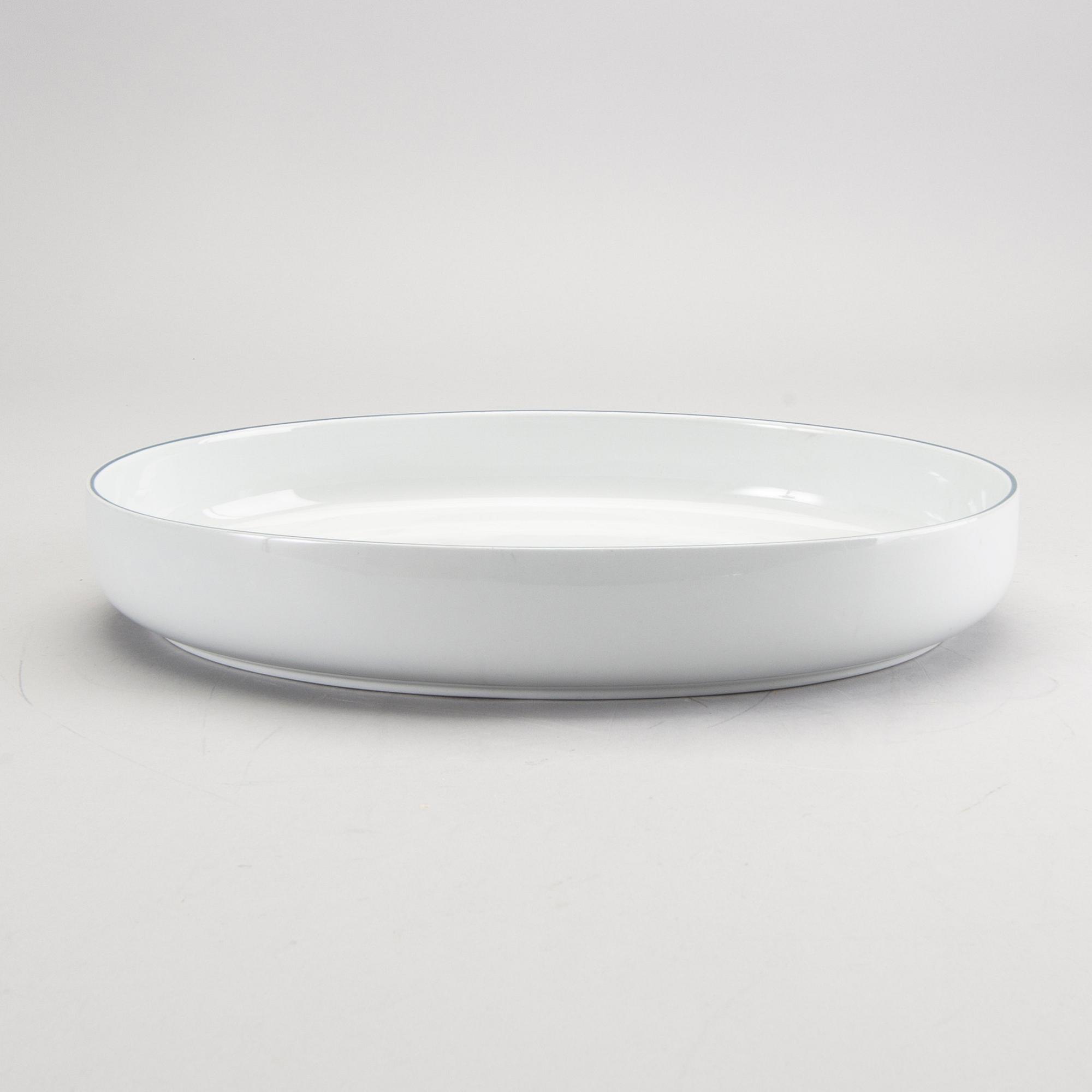 Grethe Meyer, "Blue Edge", tableware, 100 dlr, Royal Copenhagen and Aluminia.