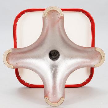 YRJÖ KUKKAPURO, nojatuoli ja rahi, "Karuselli" Haimi, 1970-luku.