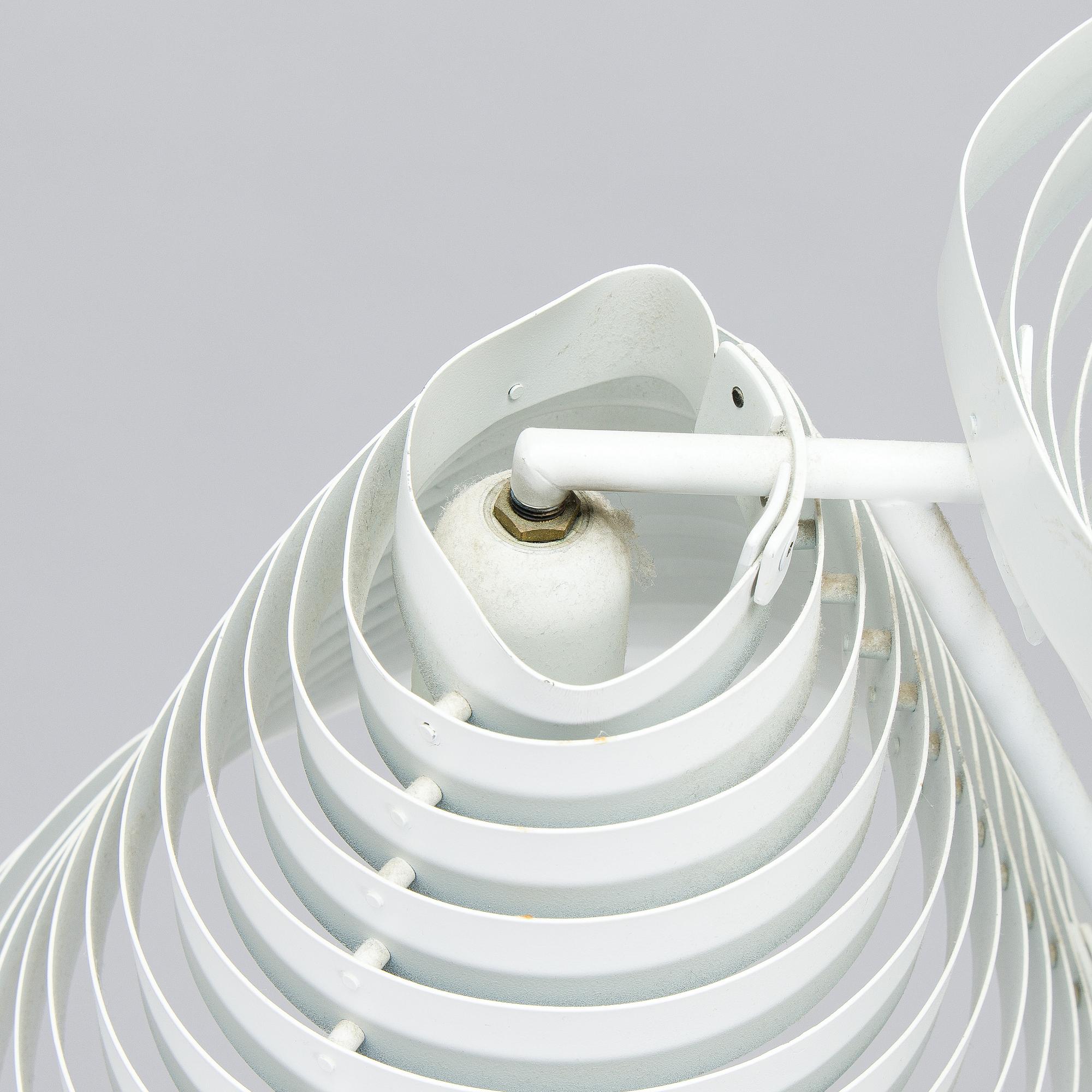 Alvar Aalto, An 'A 810' floor lamp, Valaisinpaja, 1980s.