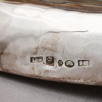 SKÅL, silver, svenska importstämplar, 1900-talets andra hälft. Vikt ca 598 g.