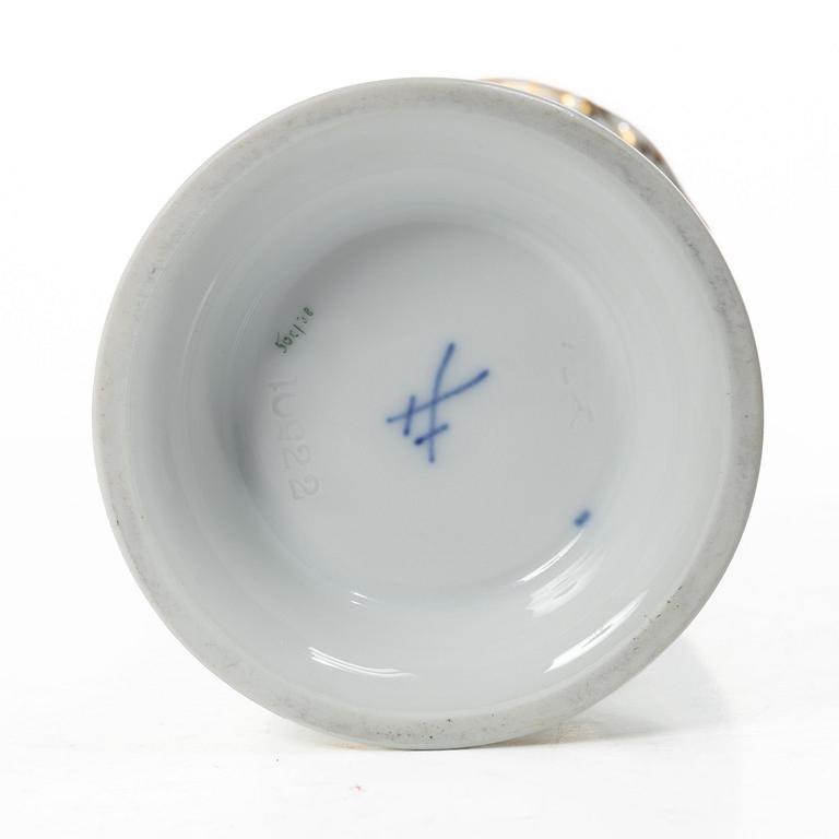 Meissen, Coffee service, 44 pieces, porcelain, “Indisch grün”, 3rd quality.