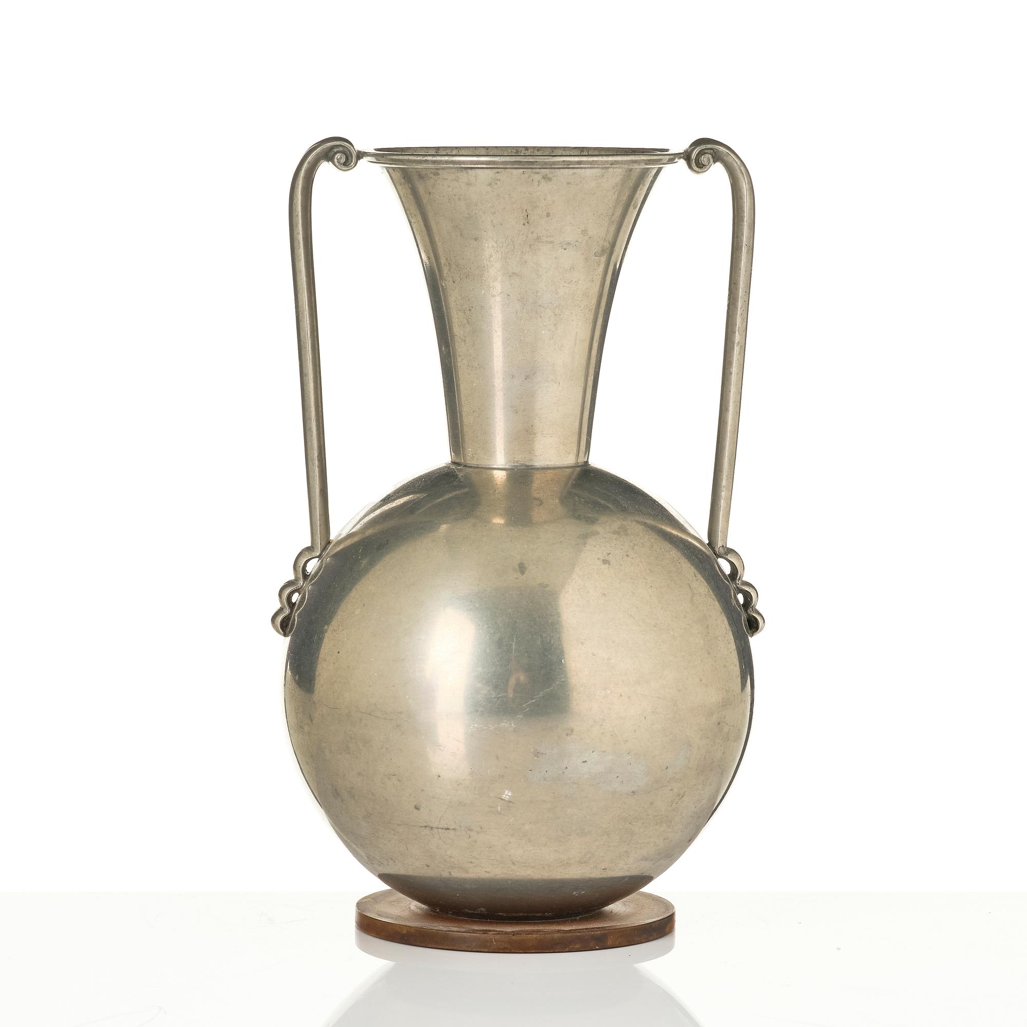 Carl-Einar Borgström, vase, Ystad-Metall, 1936.