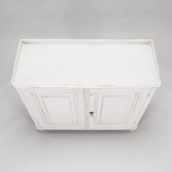 Kaappi, 1800-luvun alkupuoli.