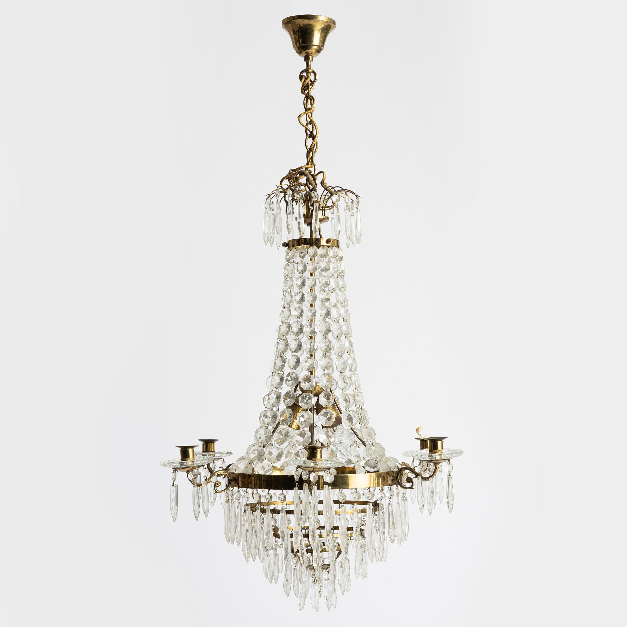 A chandelier, first half of the 20th century.