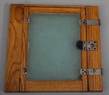 KENTTÄKAMERA, 1900-luvun alkupuoli.