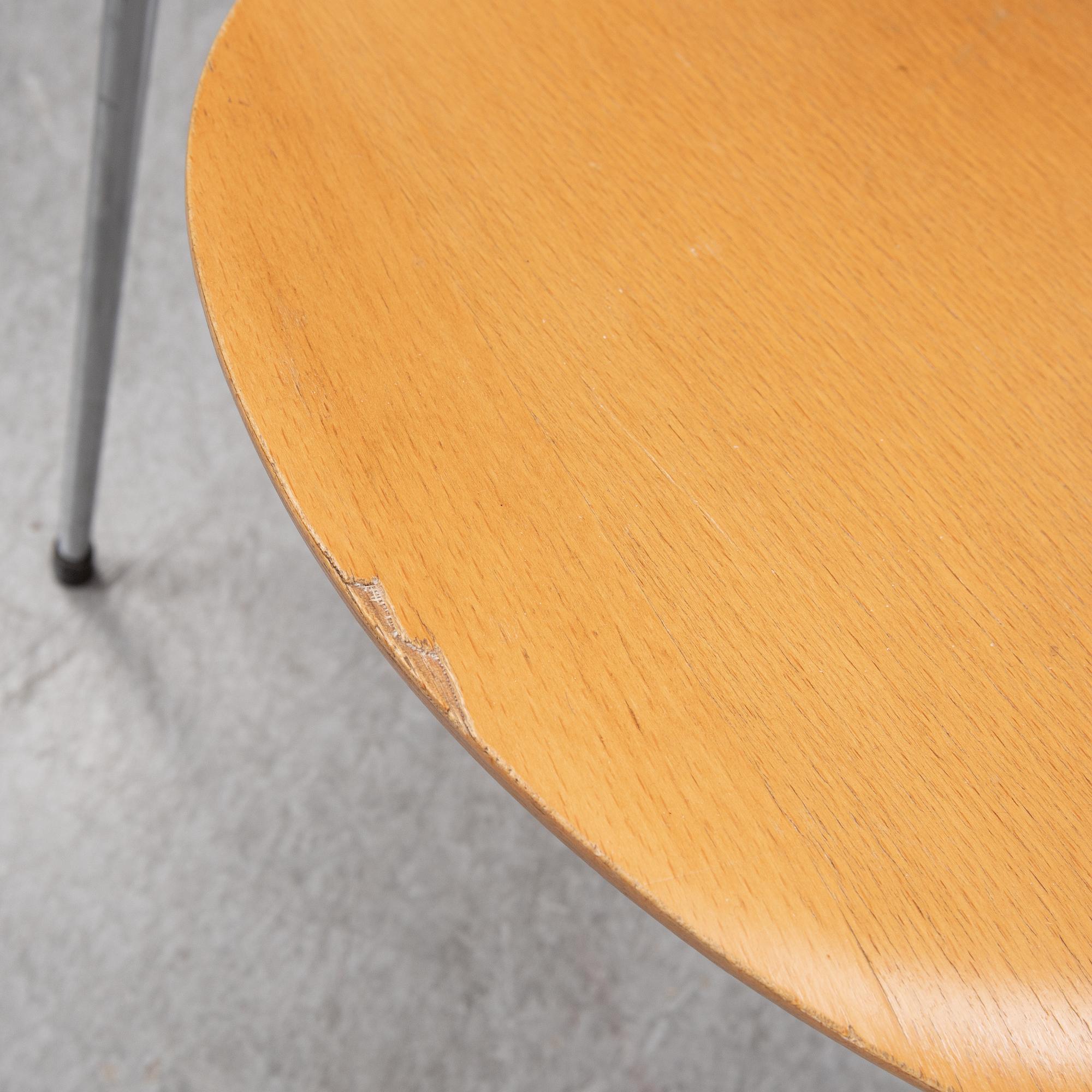 ARNE JACOBSEN, four 'Sjuan' chairs, for Fritz Hansen, Denmark, 1979.