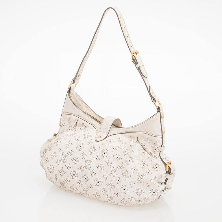 Louis Vuitton, a 'White Monogram Mahina XS' Bag.