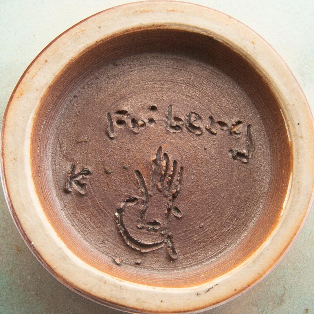 Berndt Friberg, bowl signed and with Gustavsbergs studiohand stoneware.