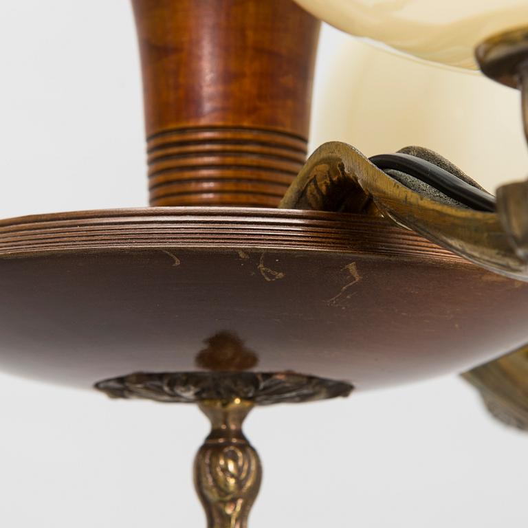 Paavo Tynell, a 1930's '1376/3' chandelier for Taito.
