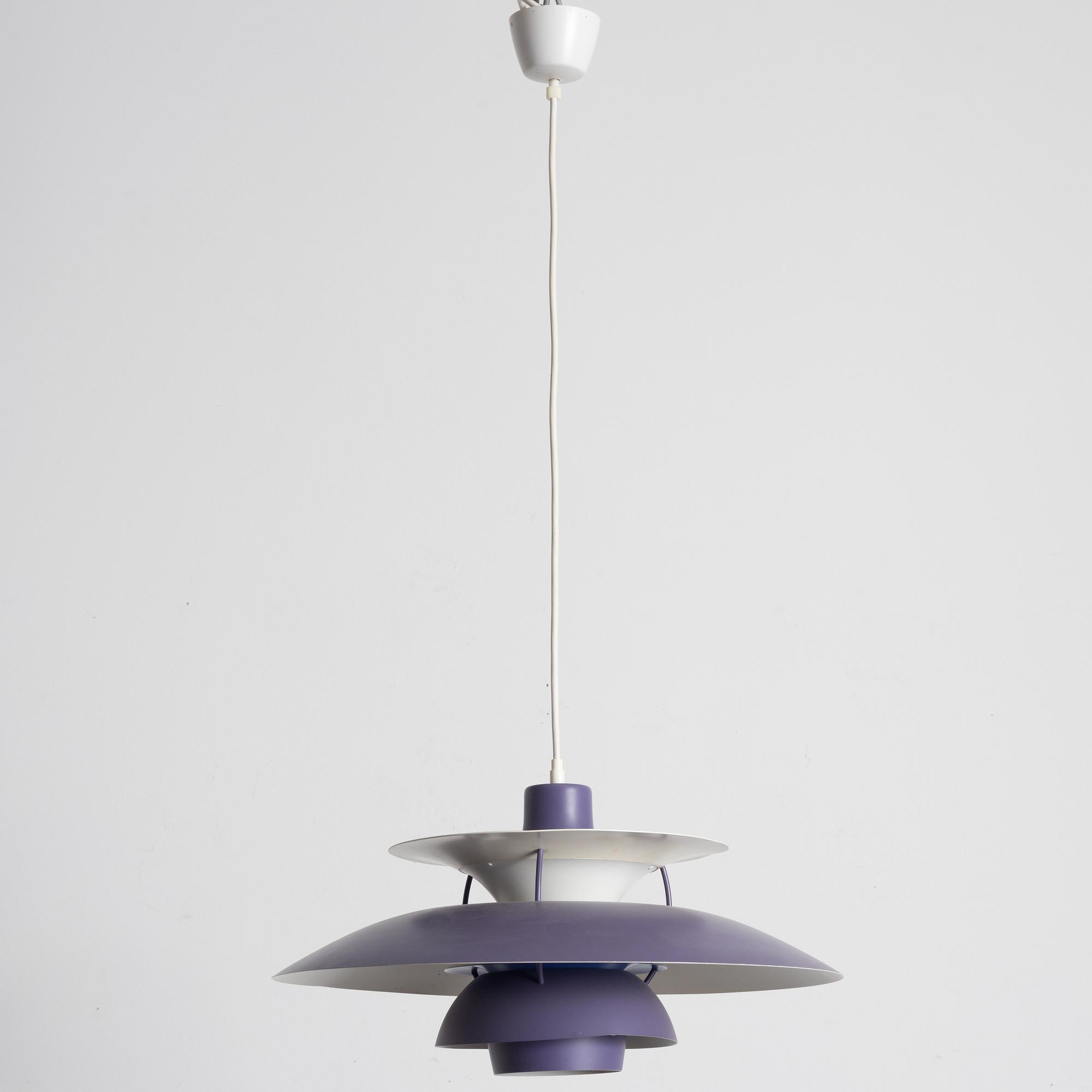 Poul Henningsen, Taklampa "PH 5", Louis Poulsen, Danmark.