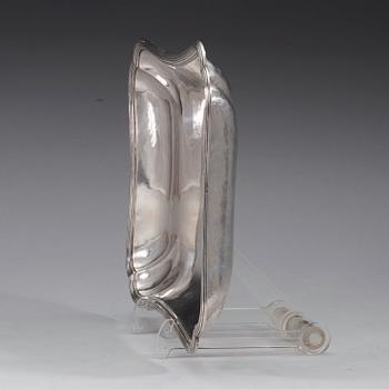 A Swedish 18th century silver dish, marks of Arvid Floberg, Stockholm 1788.