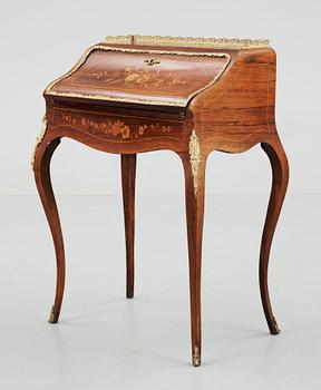 SEKRETÄR, rokokostil, 1900-talets första hälft.