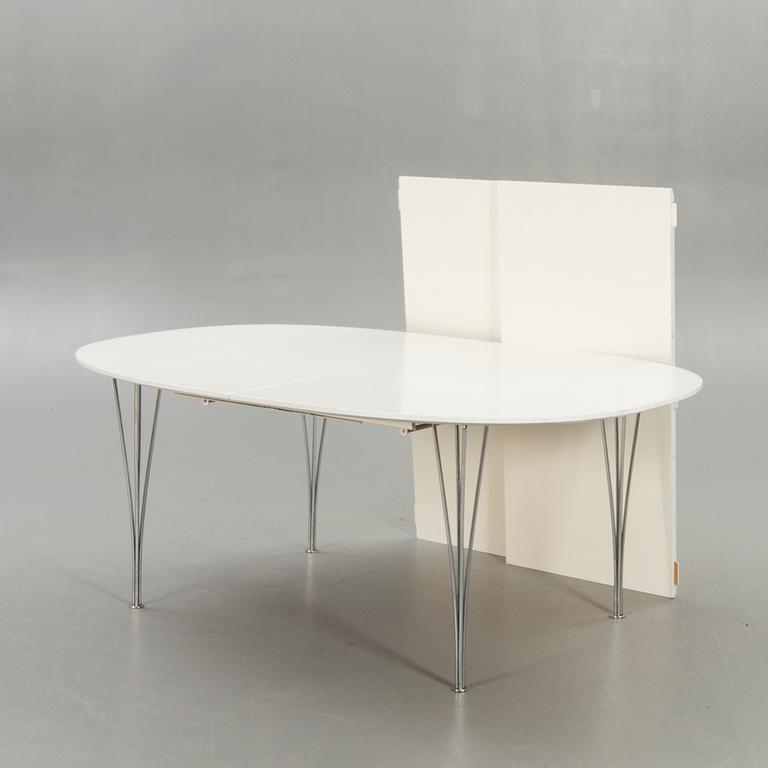 Bruno Mathsson & Piet Hein, bord, "Superellips" för Fritz Hansen 1989.