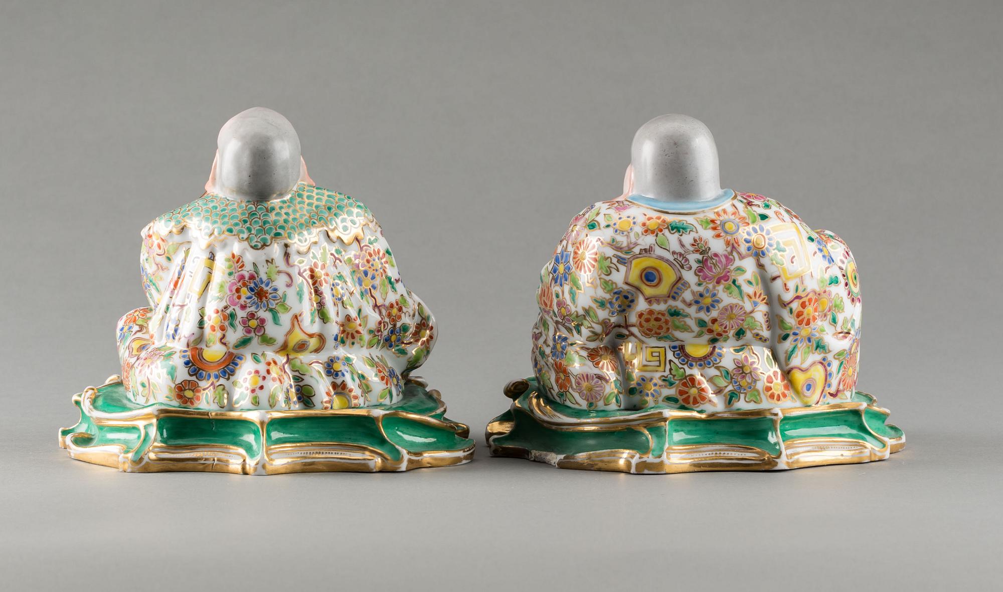 FIGURINER, ett par, porslin, märkt J.P. (Jacob Petit), 1800-tal.