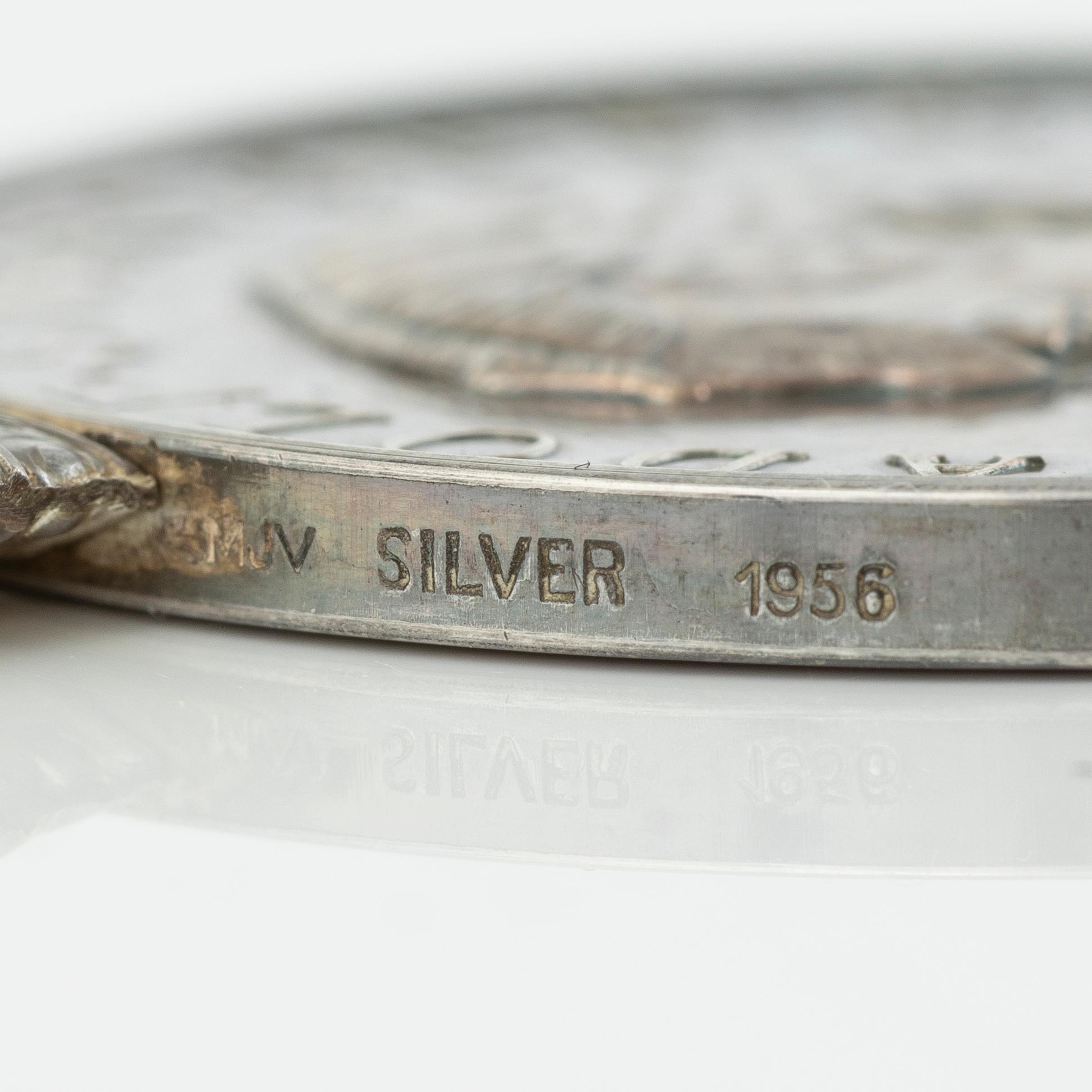 Gold medal and silver medal, Gustaf VI Adolf, Sweden, Royal Patriotic Society.