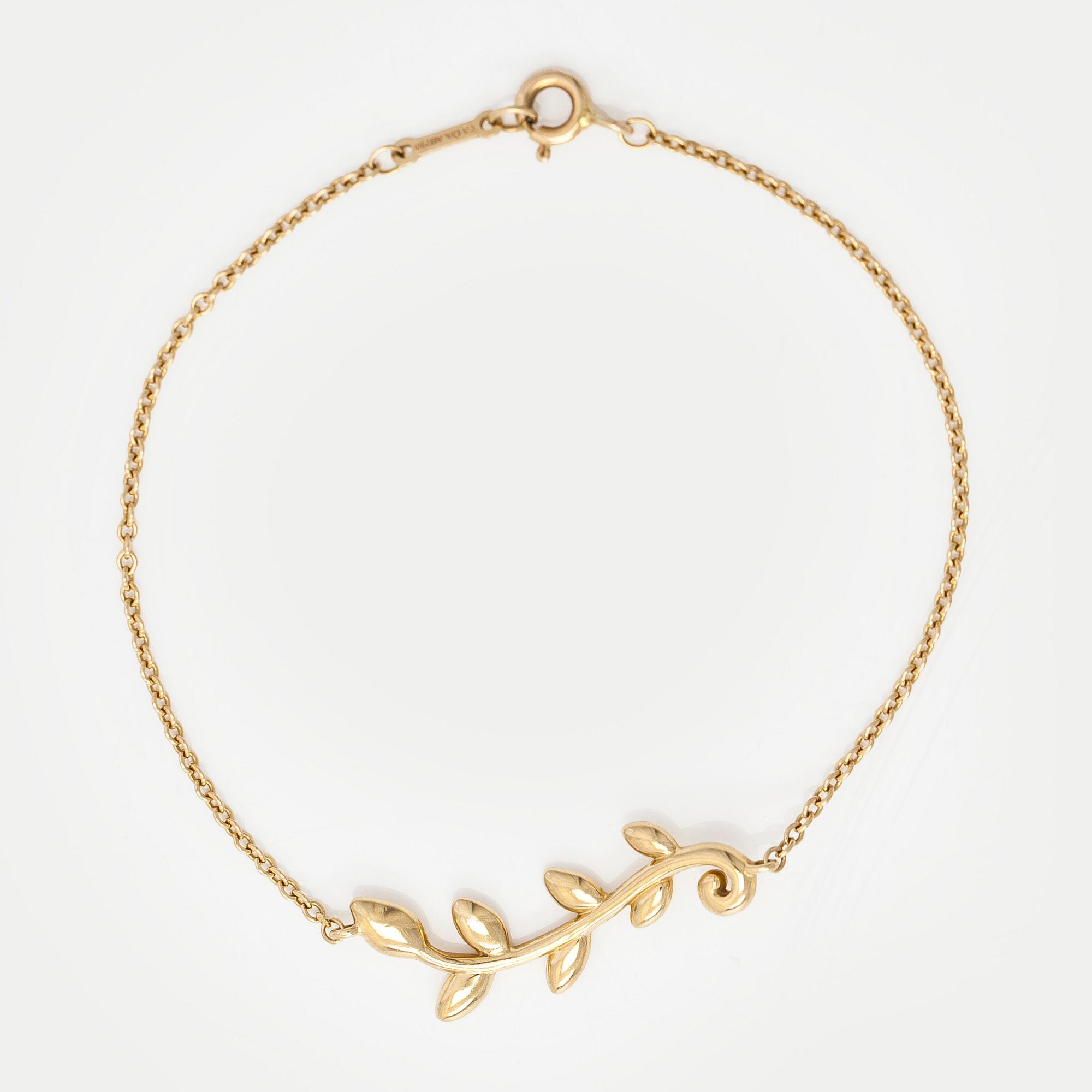 Tiffany & Co, Paloma Picasso, an 18K gold "Olive Leaf" bracelet.