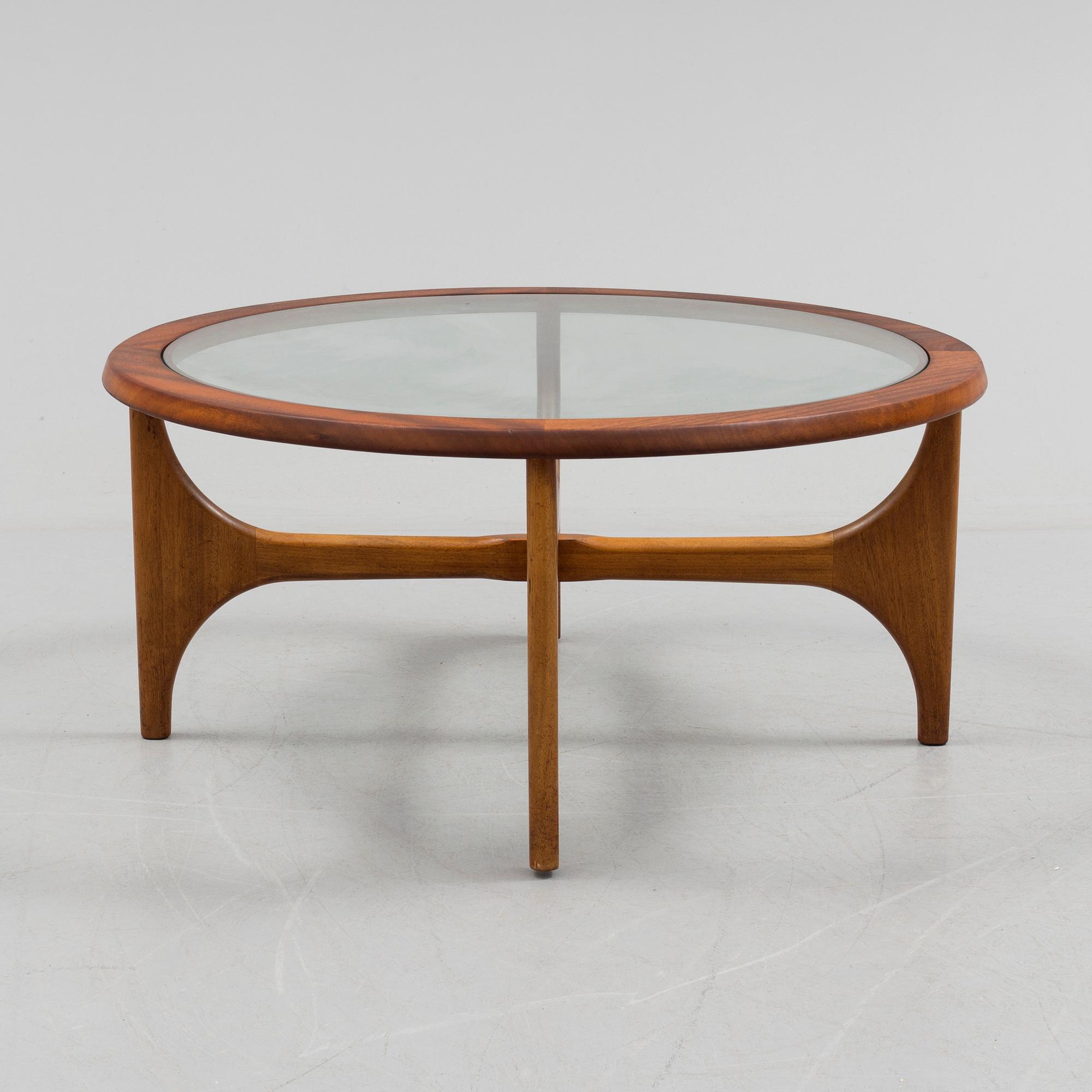 A second half of the 20th century table by Stonehill, UK.
