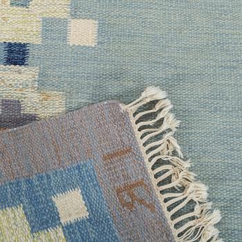 A signed flat weave carpet ca 195 x 139 cm.