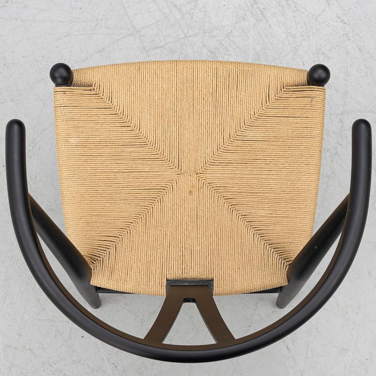 Hans J. Wegner, chairs, a pair, "The Y Chair", Carl Hansen & Son, Denmark.