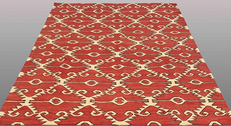 CARPET, Kilim, ca 226 x 182 cm.