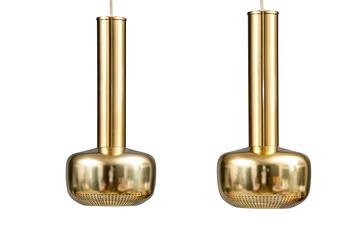 346. Vilhelm Lauritzen, A PAIR OF PENDANT LAMPS.