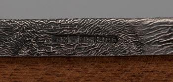 CIGARRETUI, silver och trä, Yrjö Salmela, Åbo 1949.  Totalvikt ca 400 g.