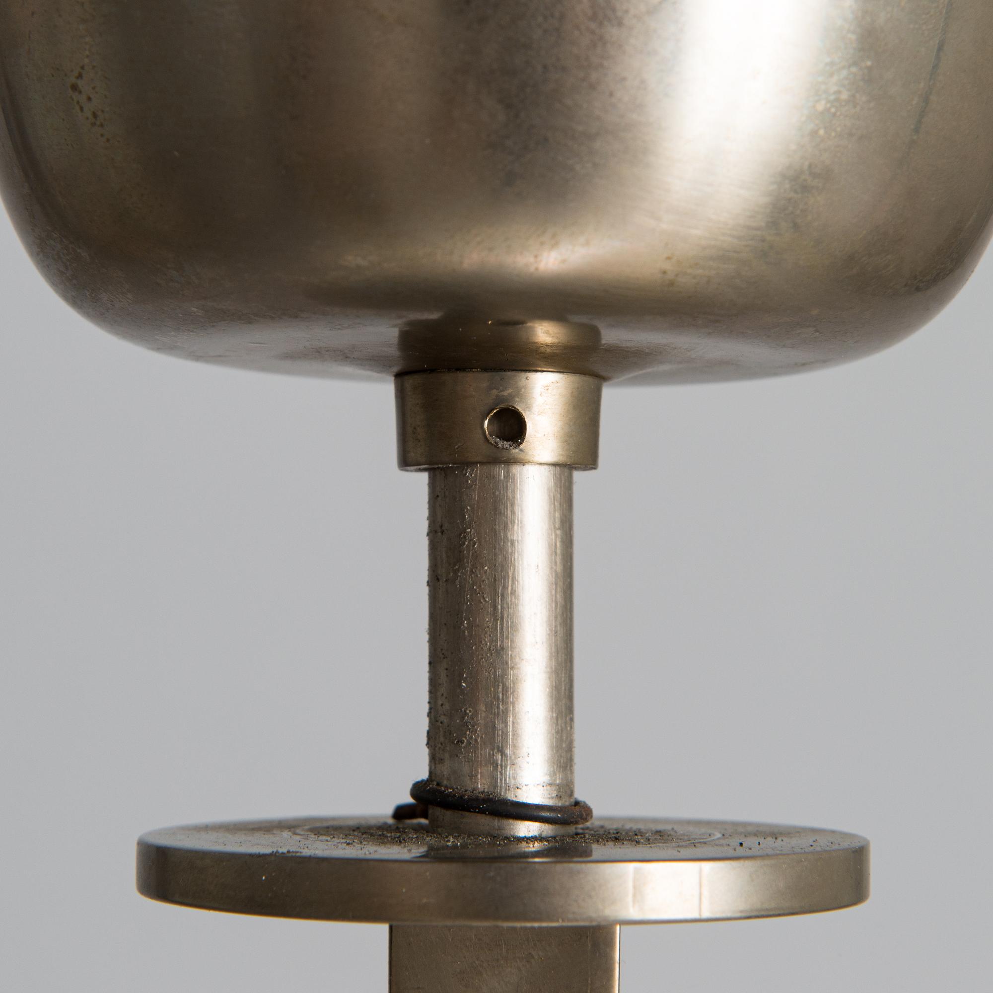 Paavo Tynell, a 1930's chandelier for Taito.