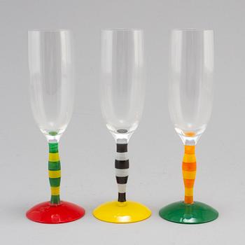 ANNE NILSSON, champagneglas, 8 stycken, "Polka", signerade, Orrefors, 1990-tal.