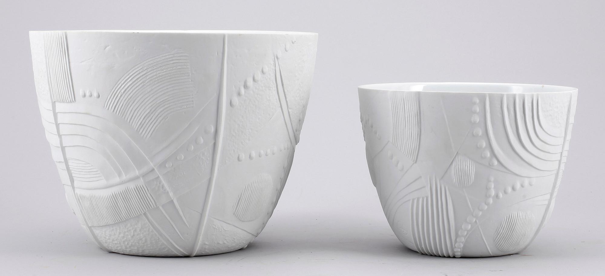 SKÅLAR, 2st, parian, keramik, Bertil Vallien, Rörstrand.