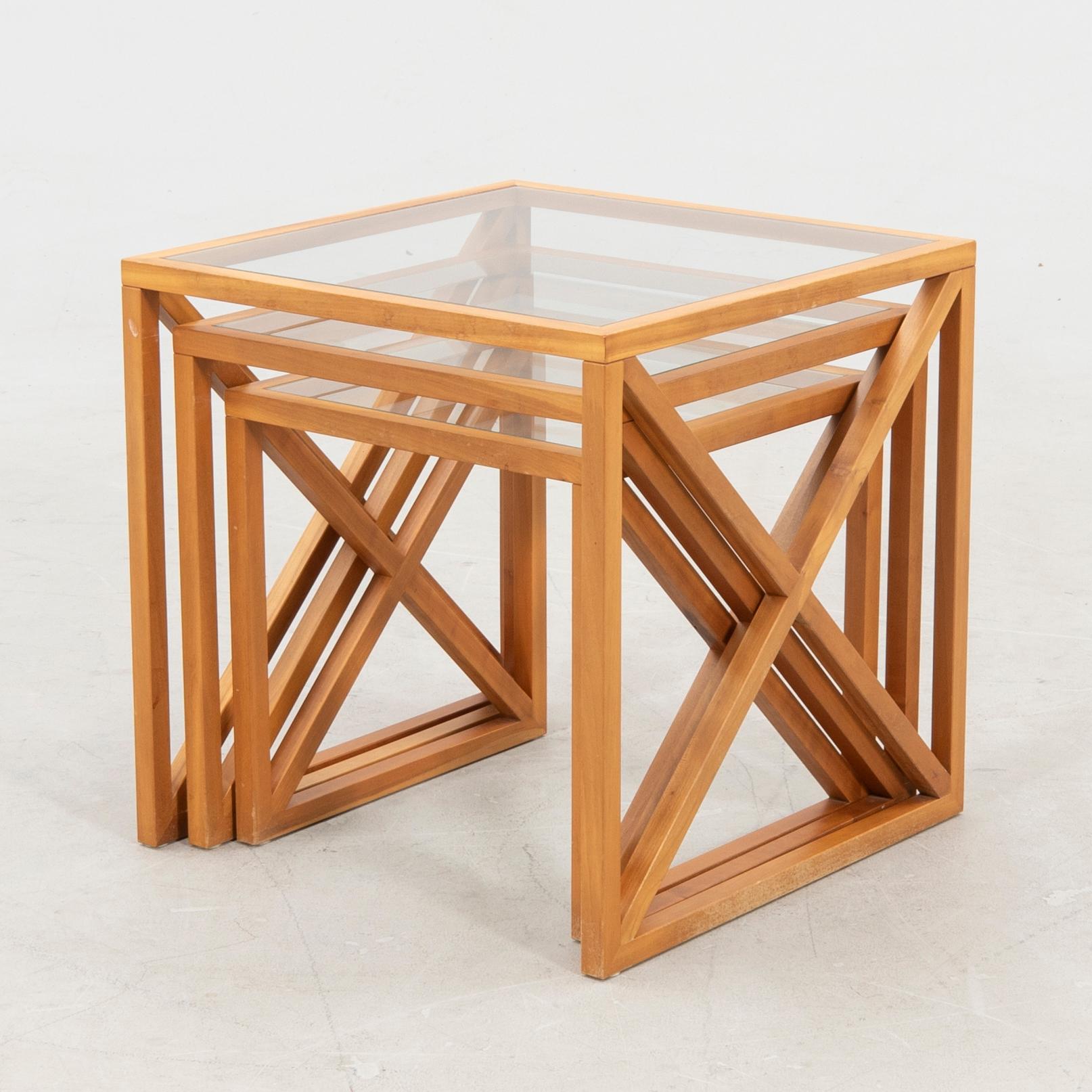 Anika Reutersvärd satsbord Fogia 2000-tal.