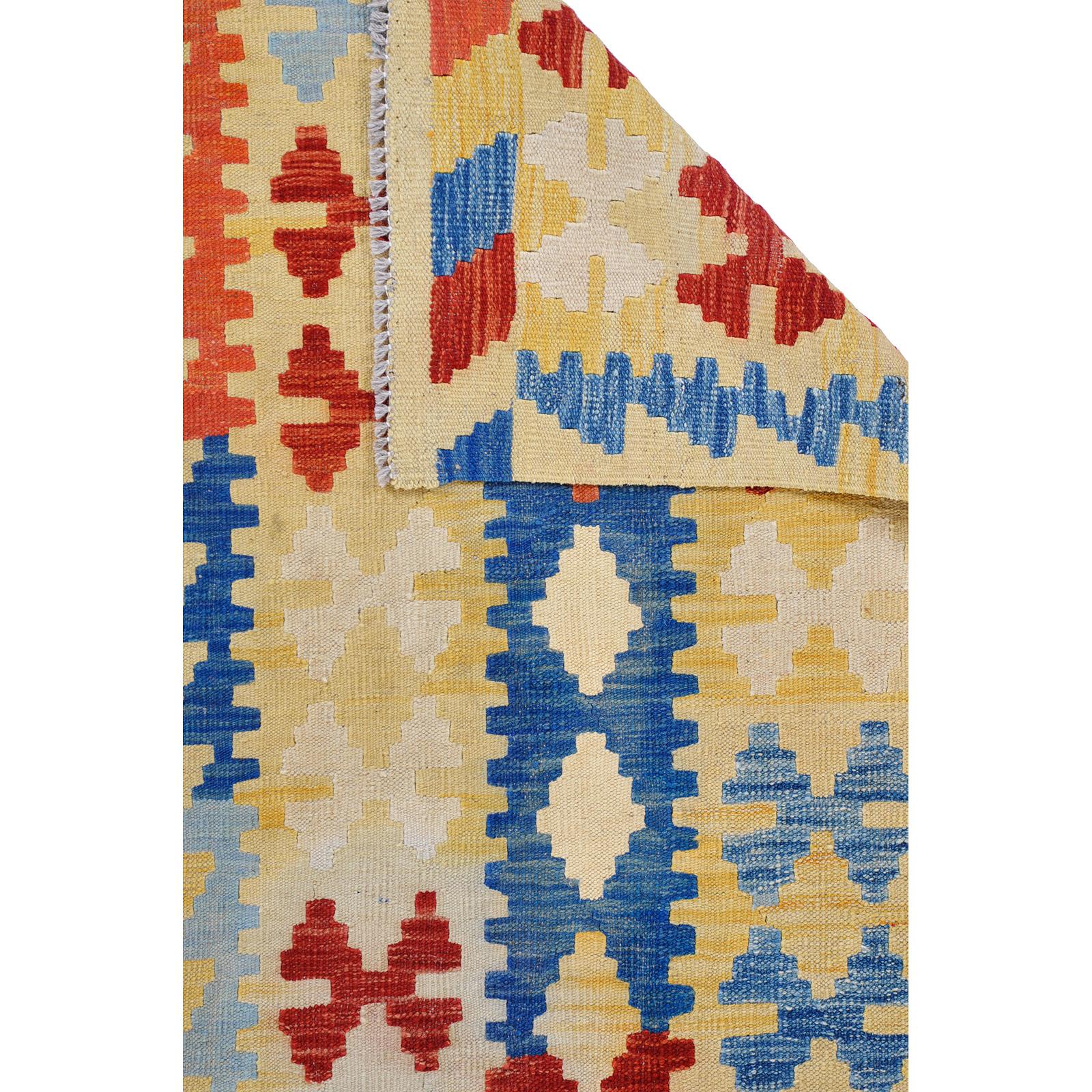 A kilim runner, 285 x 81 cm.