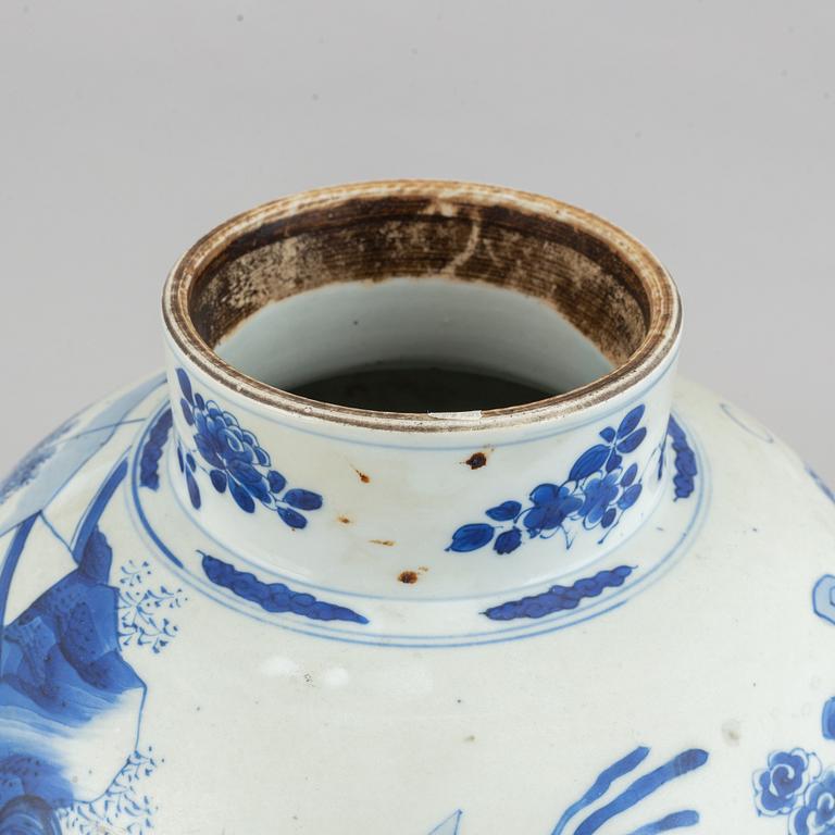 A Chinese Kangxi style blue and white vase, presumably 20th century.